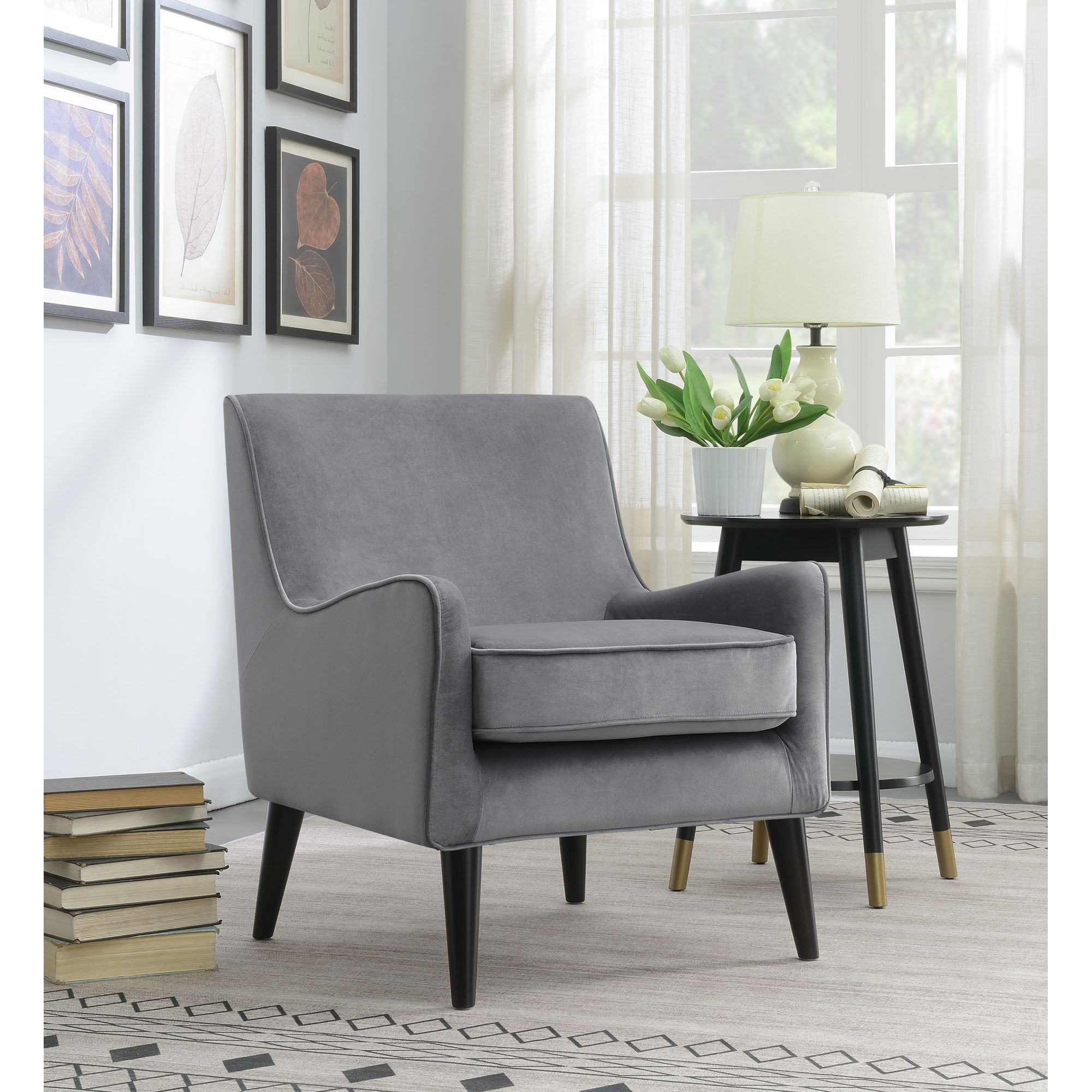 Angie-in-Broadway-Gun-Metal-Lifestyle-BM