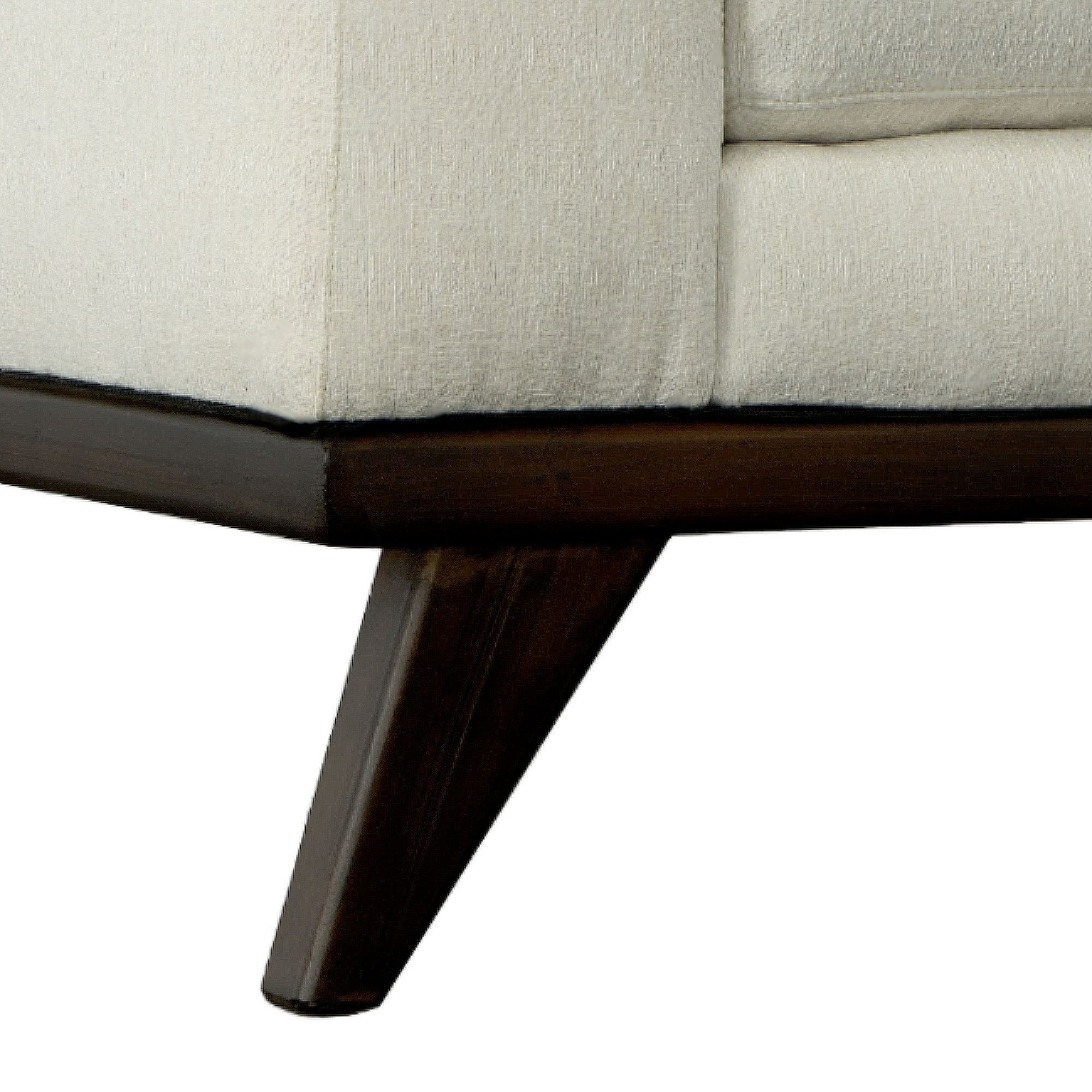 Magnum-Sofa-in-Sarajevo-Ivory_Leg