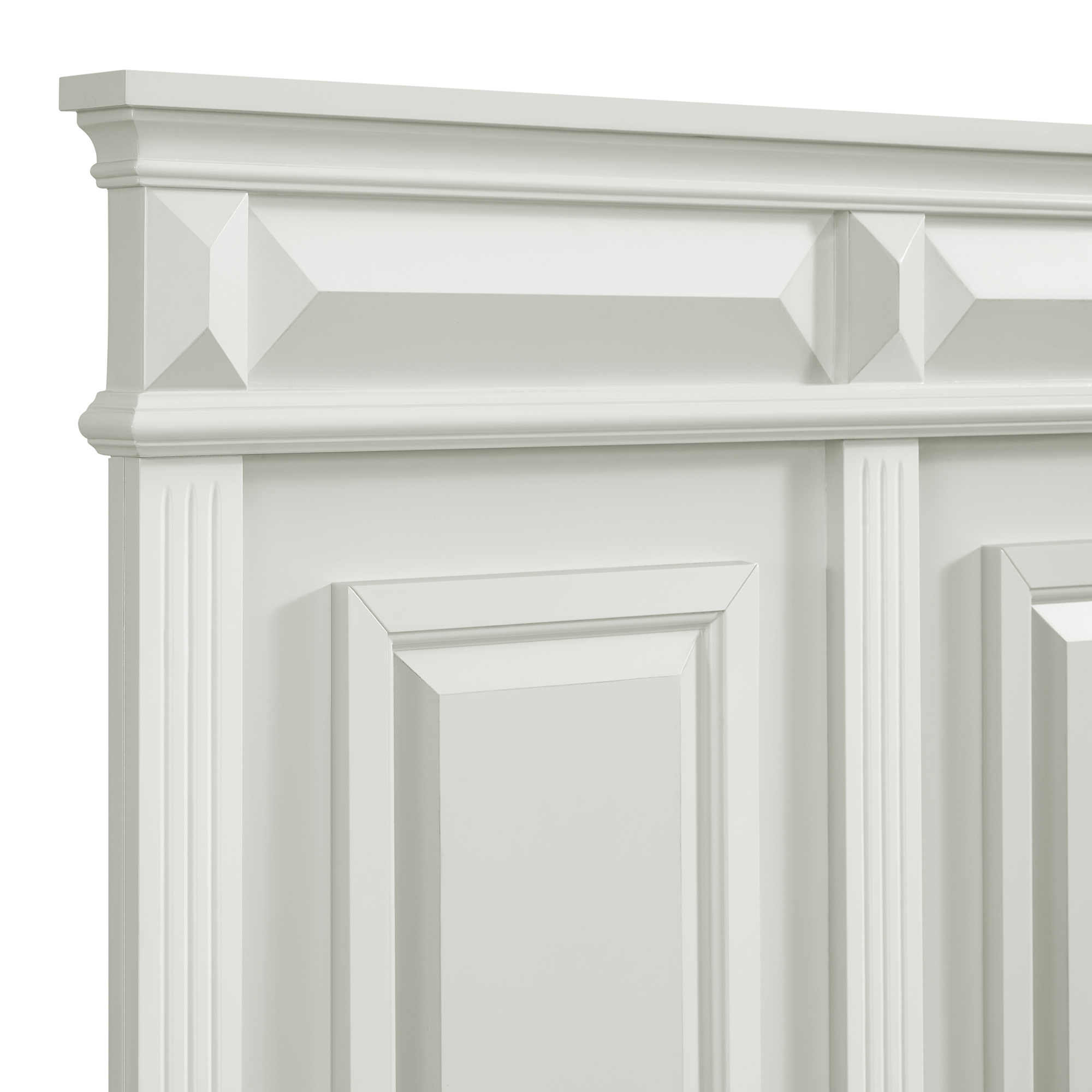 BridgestoneQueenPanelBedInAntiqueWhite_HBCorner